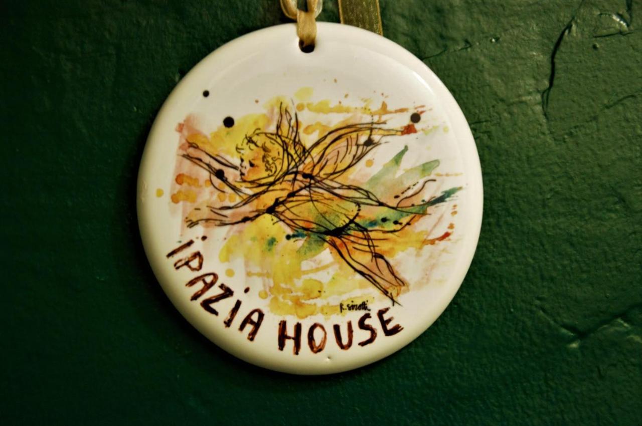 Apartment Ipazia House Genoa