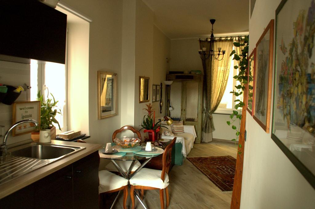 Ipazia House * Genoa