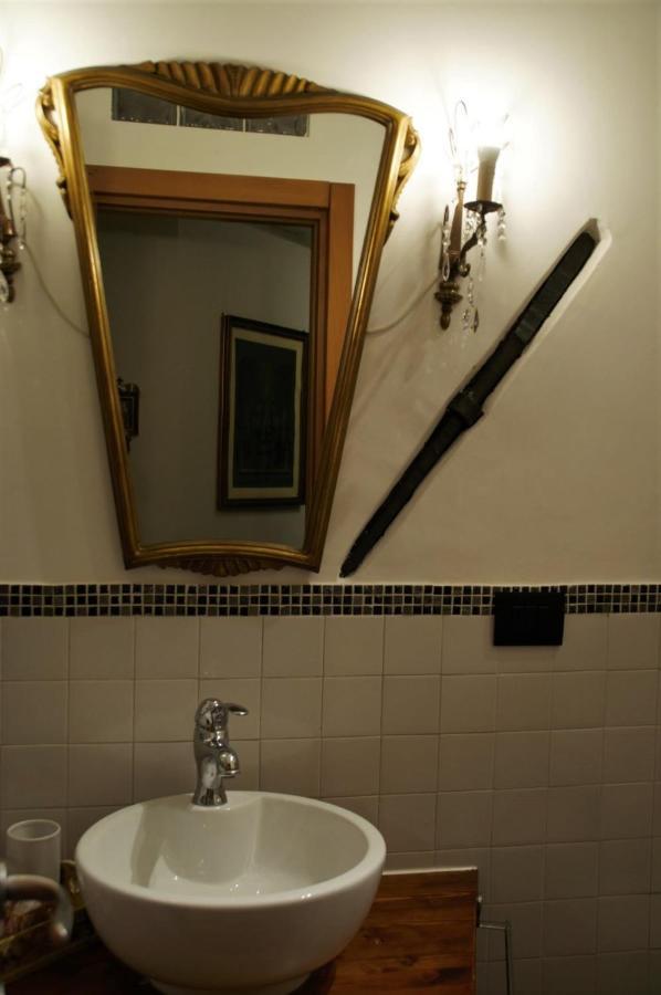 Ipazia House *