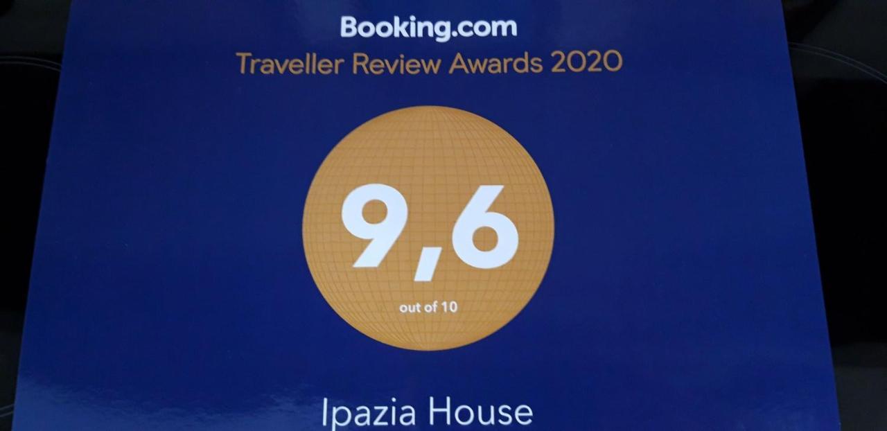 Ipazia House